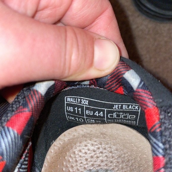 Hey dude shoes red gray and black shoes size 11 men’s causal shoes Wally Sox - Picture 8 of 10